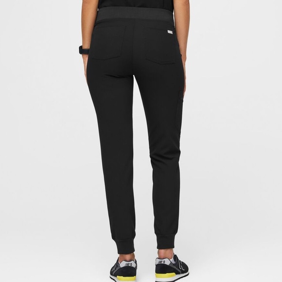 Figs Zamora Joggers Scrub Pants Black Size MP Medium Petite - Picture 3 of 7